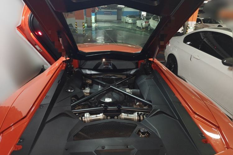 Used Lamborghini Aventador 2011 LP 700-4 Trunk