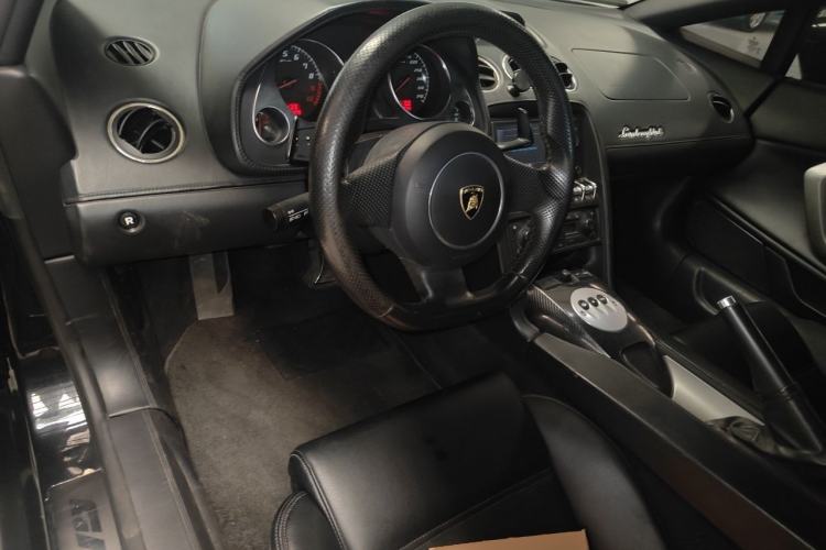 Used Lamborghini Gallardo 2010 LP 550-2 Standard Edition Center Console