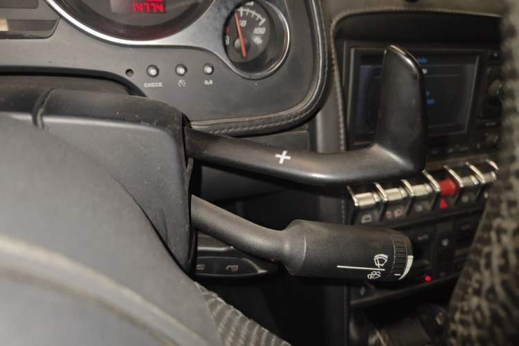 Used Lamborghini Gallardo 2010 LP 550-2 Standard Edition Gear Lever