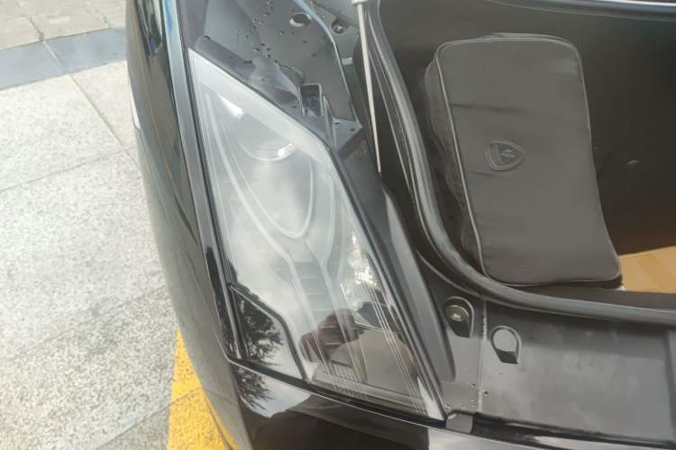 Used Lamborghini Gallardo 2010 LP 550-2 Valentino Bolboni Right Front Headlight