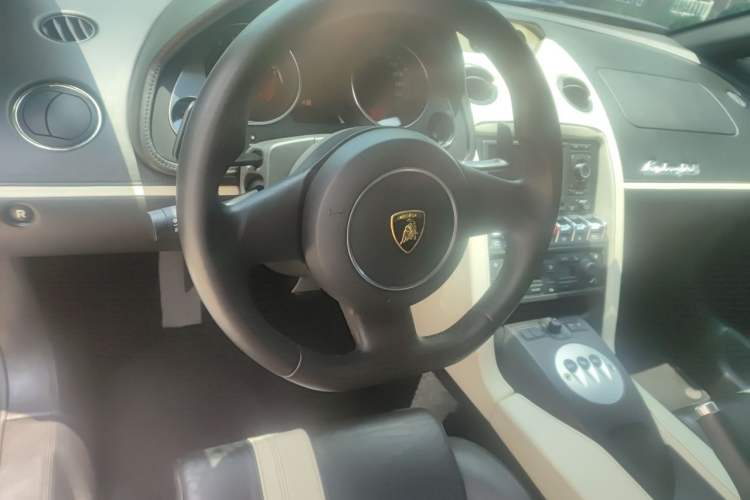 Used Lamborghini Gallardo 2010 LP 550-2 Valentino Bolboni Steering Wheel