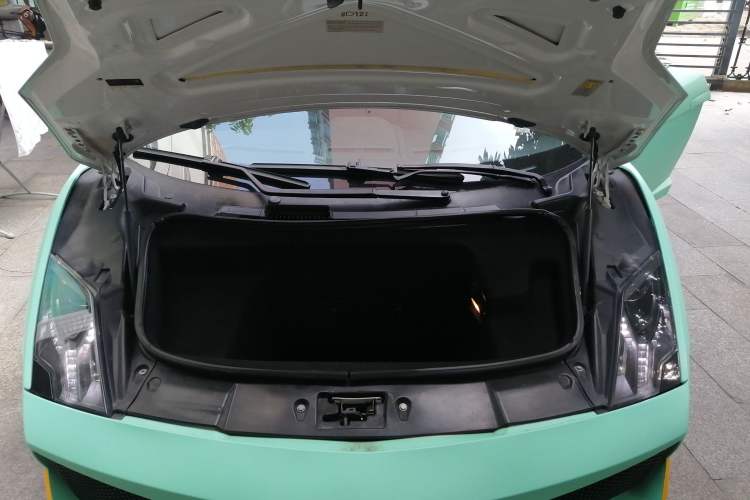 Used Lamborghini Gallardo 2010 LP 550-2 Standard Edition Engine Bay