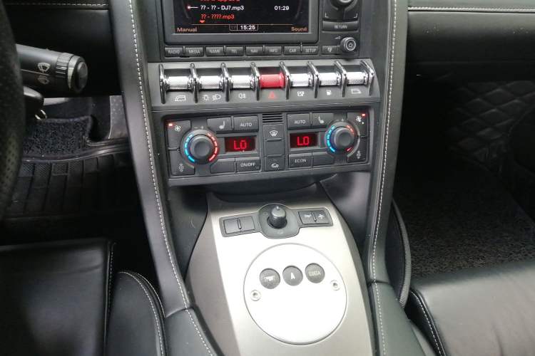 Used Lamborghini Gallardo 2010 LP 550-2 Standard Edition Gear Lever