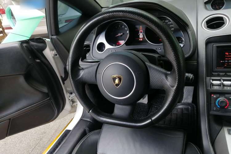 Used Lamborghini Gallardo 2010 LP 550-2 Standard Edition Steering Wheel