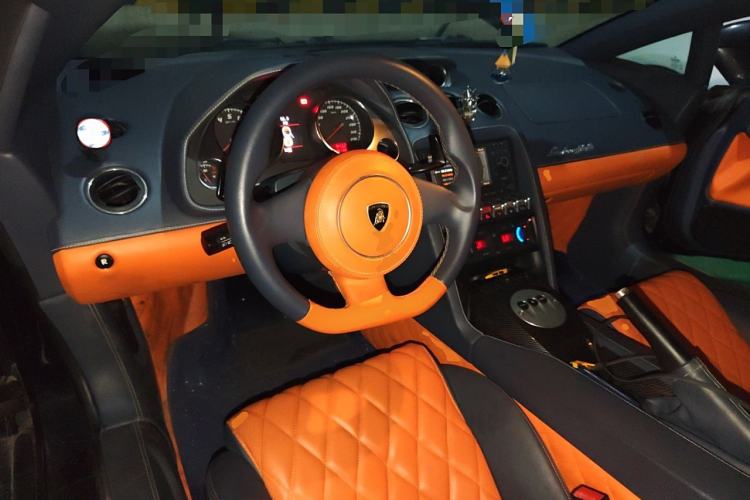 Used Lamborghini Gallardo 2011 LP 550-2 Tricolore Center Console