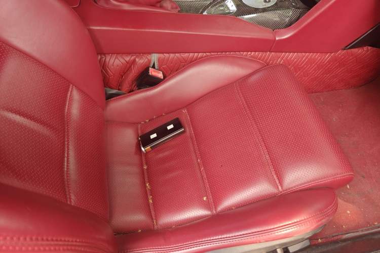 Used Lamborghini Gallardo 2011 LP 560-4 Bicolor Left Rear Seat