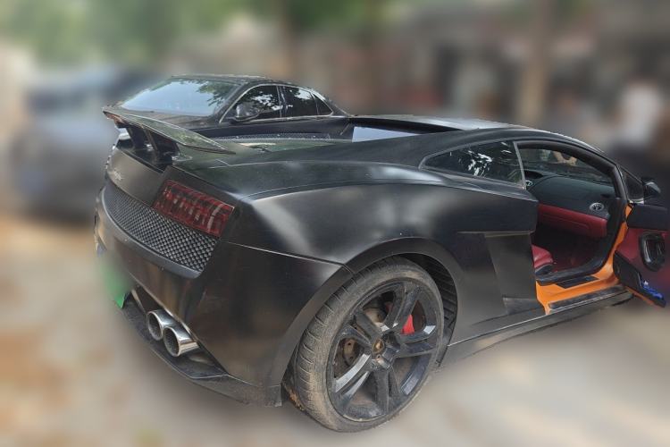 Used Lamborghini Gallardo 2011 LP 560-4 Bicolor Rear Right 45 Deg