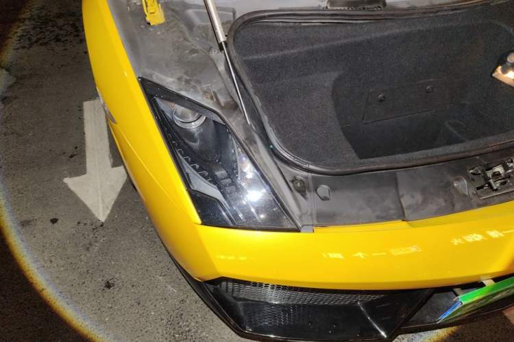 Used Lamborghini Gallardo 2011 LP 550-2 Tricolore Right Front Headlight