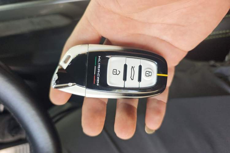 Used Lamborghini Huracán 2016 Huracán RWD Coupe Vehicle Key