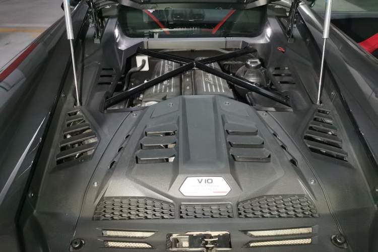 Used Lamborghini Huracán 2020 Huracán EVO RWD Engine Bay