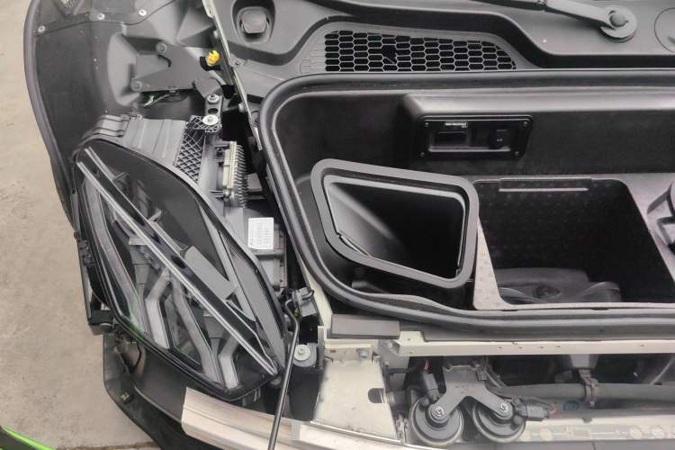 Used Lamborghini Huracán 2021 Huracán STO Engine Bay Right