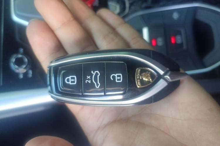 Used Lamborghini Urus 2021 4.0T V8 Vehicle Key