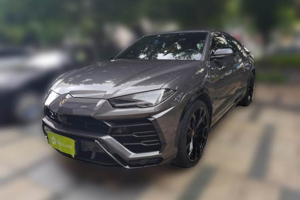 Lamborghini Urus 2021