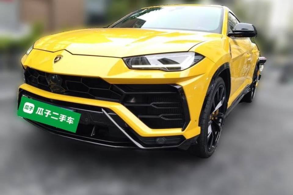 Lamborghini Urus 2021