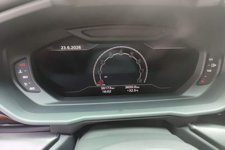 Used Lamborghini Urus 2023 4.0T V8 S Instrument Cluster