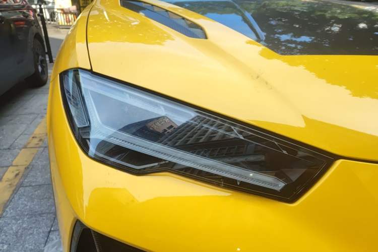 Used Lamborghini Urus 2023 4.0T V8 S Right Front Headlight