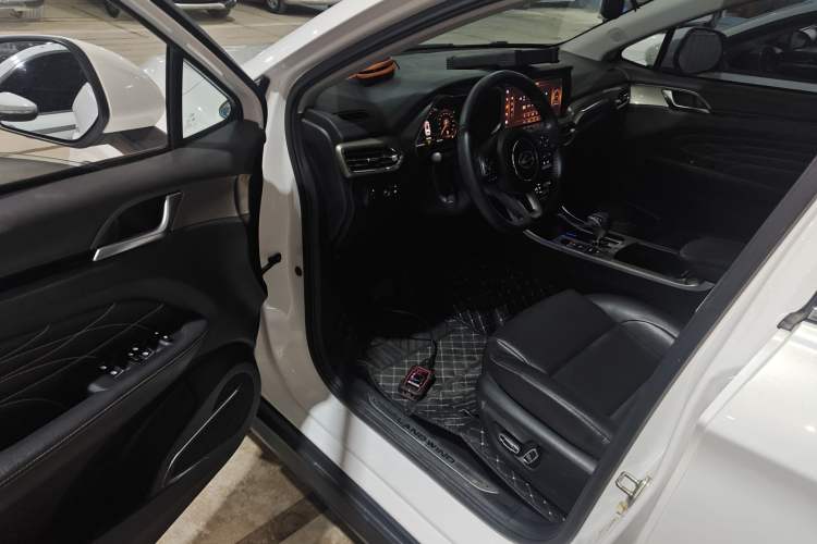Used Land Rongyao 2020 1.5 GTDI Automatic Smart·Yao Driver Seat
