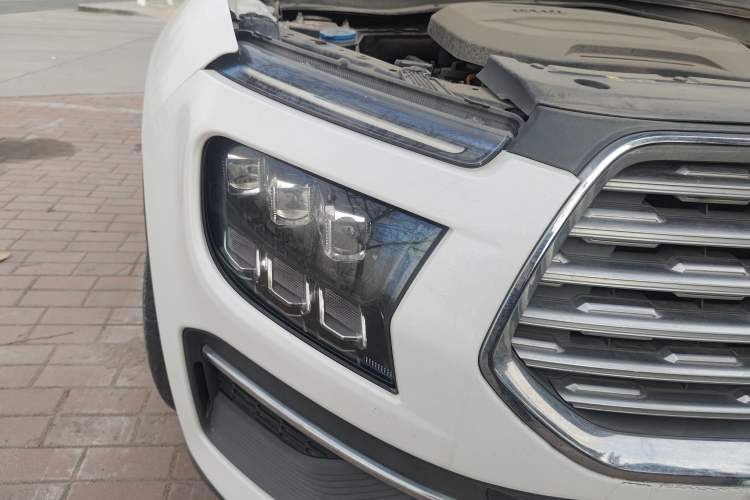 Used Land Rongyao 2020 1.5 GTDI Automatic Model · Yao Right Front Headlight