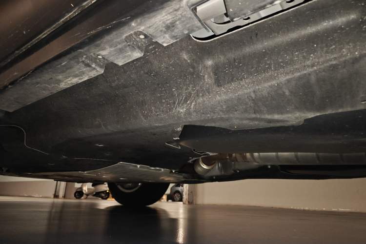 Used Land Rover Defender 2024 90 2.0T P300 S Chassis Rear Left