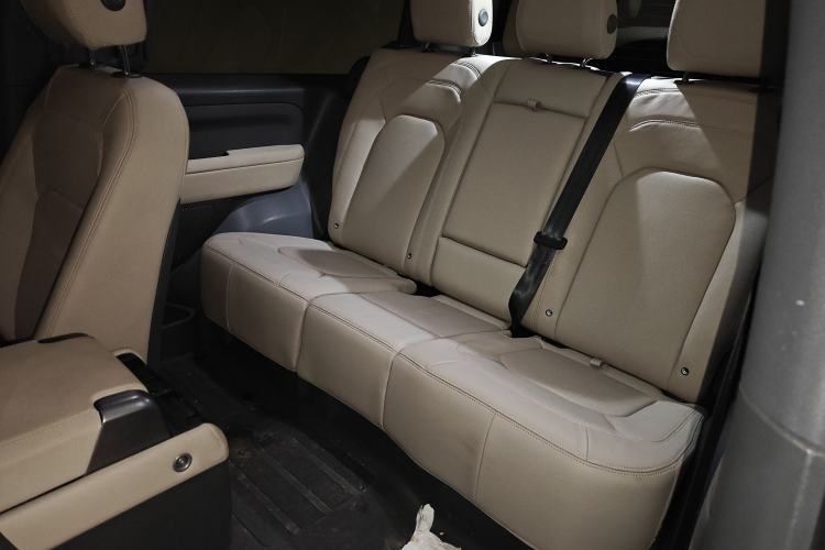 Used Land Rover Defender 2024 90 2.0T P300 S Left Rear Seat
