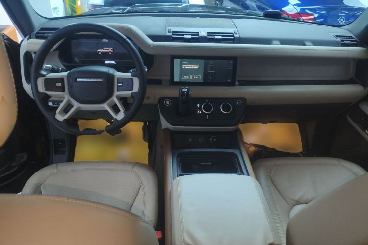 Used Land Rover Defender 2020 110 P400 HSE Center Console