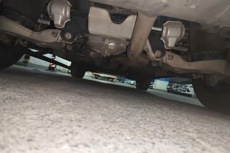 Used Land Rover Defender 2020 110 P400 HSE Chassis Rear