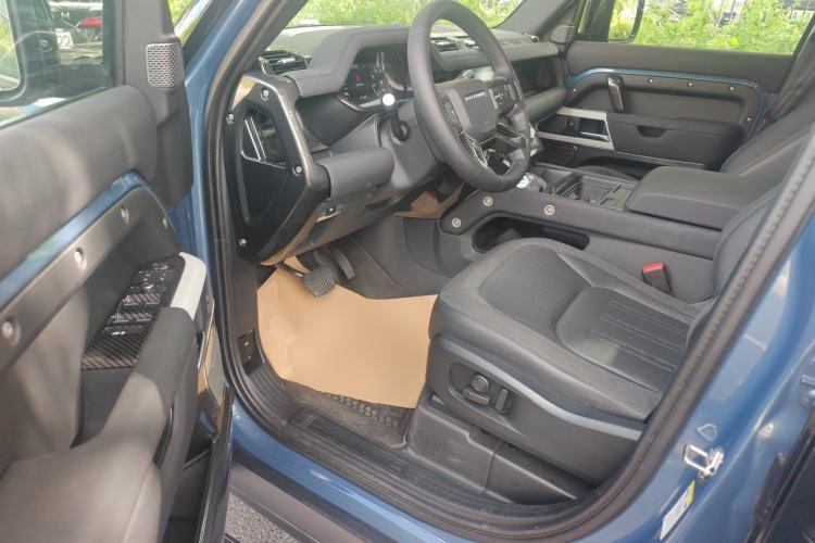 Used Land Rover Defender 2020 110 P400 Dark Special Edition Driver Seat