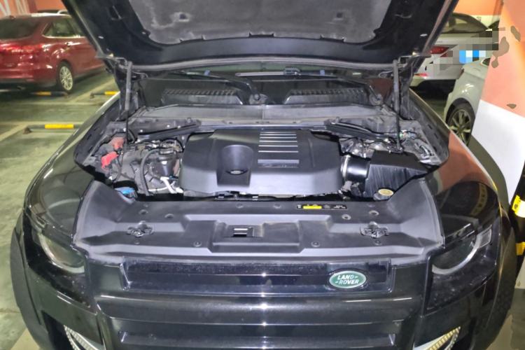 Used Land Rover Defender 2020 110 P400 Dark Special Edition Engine Bay