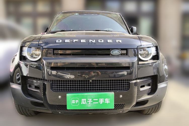 Used Land Rover Defender 2020 110 P400 SE Front