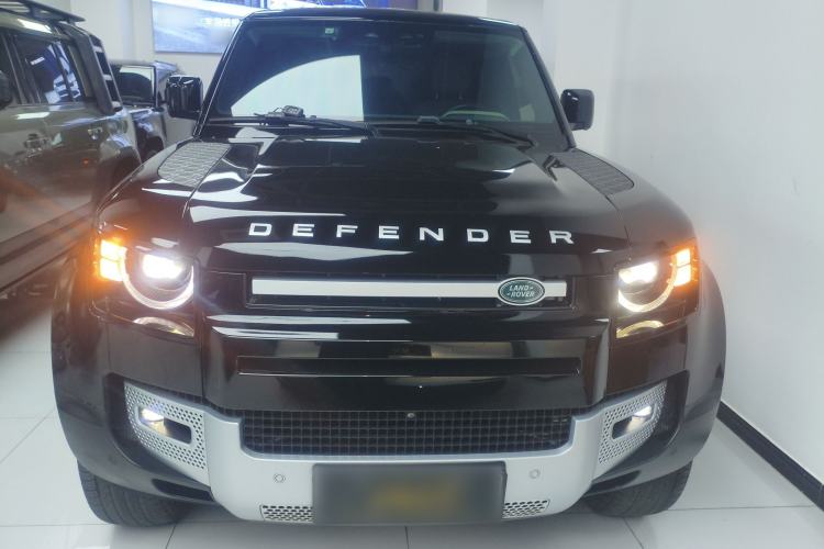 Used Land Rover Defender 2020 110 P400 HSE Front