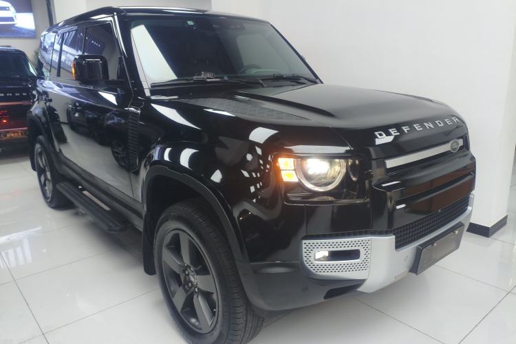 Used Land Rover Defender 2020 110 P400 HSE Front Right 45 Deg