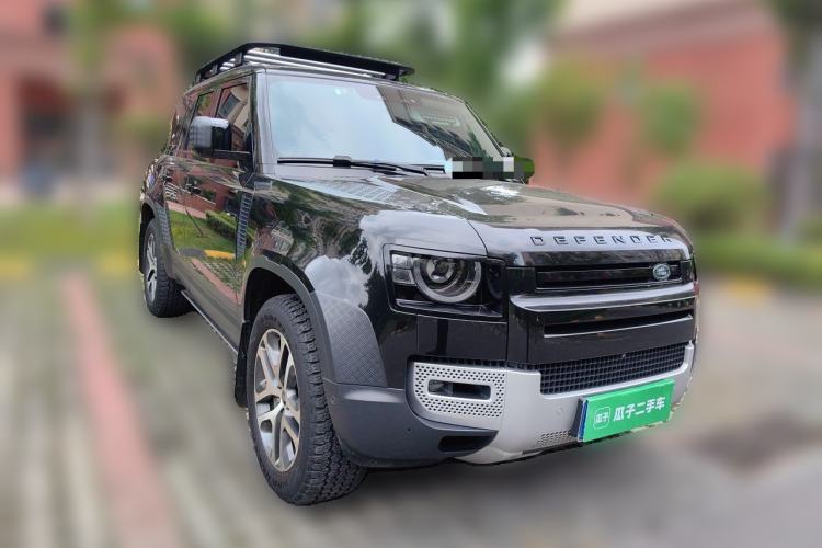 Used Land Rover Defender 2020 110 P400 Dark Special Edition Front Right 45 Deg