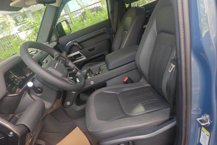 Used Land Rover Defender 2020 110 P400 Dark Special Edition Left Front Seat