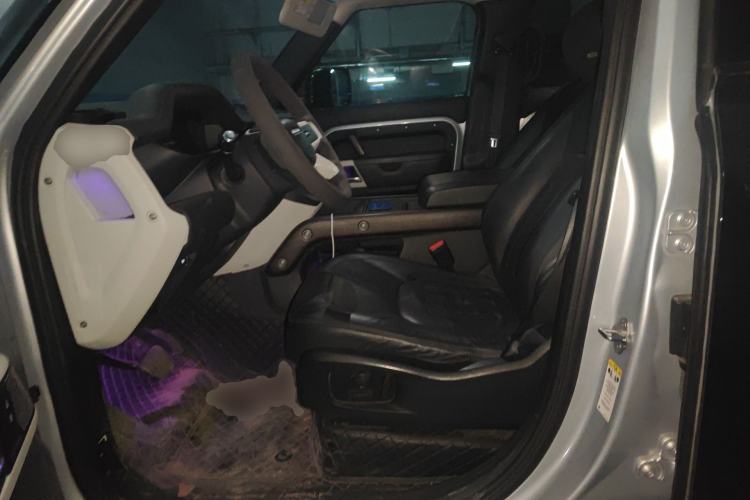 Used Land Rover Defender 2020 110 P400 HSE Left Front Seat