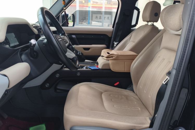Used Land Rover Defender 2020 110 P400 SE Left Front Seat