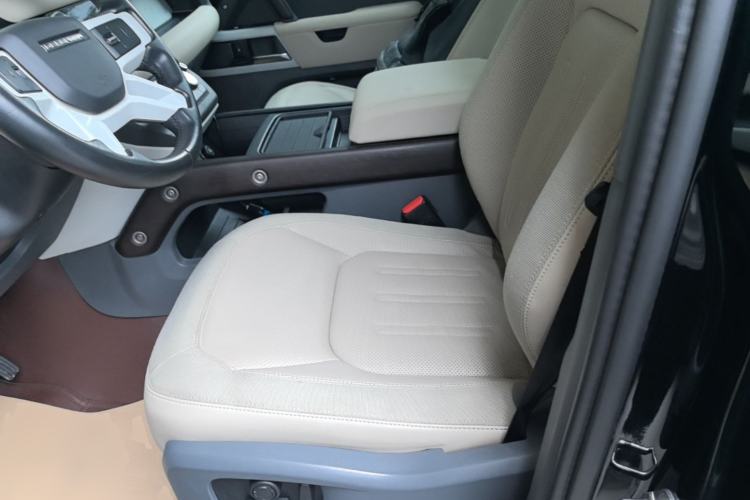 Used Land Rover Defender 2020 110 P400 SE Left Front Seat