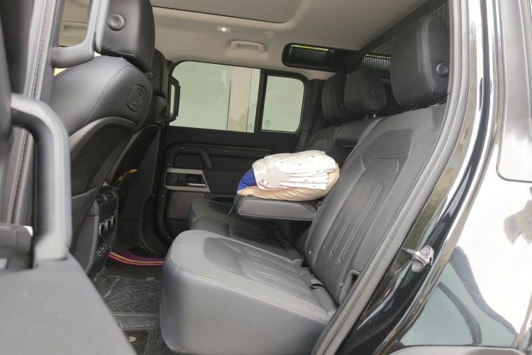 Used Land Rover Defender 2020 110 P400 SE Left Rear Seat
