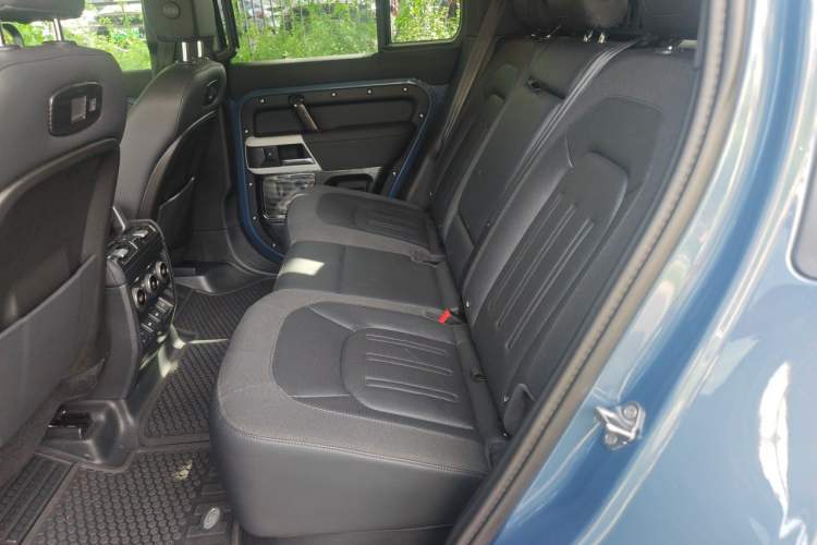 Used Land Rover Defender 2020 110 P400 Dark Special Edition Left Rear Seat