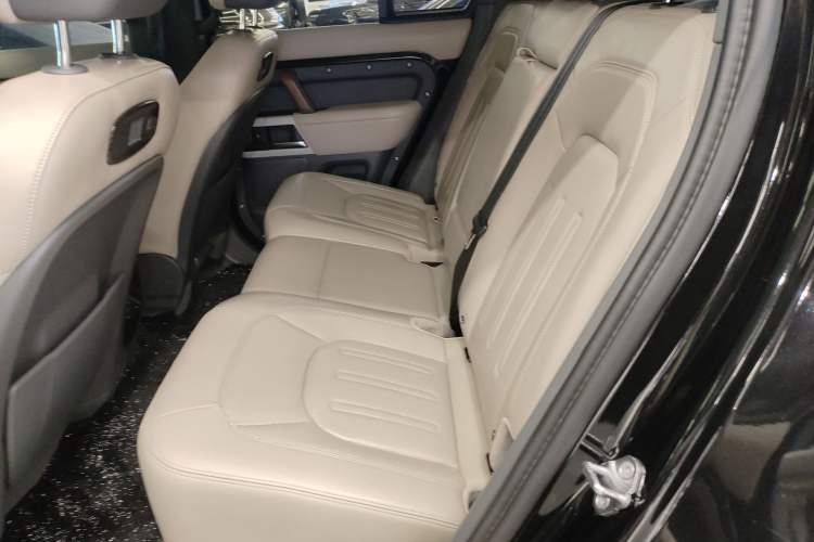 Used Land Rover Defender 2020 110 P400 HSE Left Rear Seat