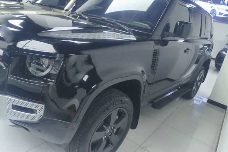 Used Land Rover Defender 2020 110 P400 HSE Left Side