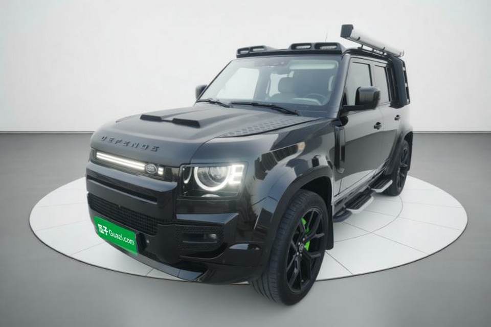Land Rover Defender 2020