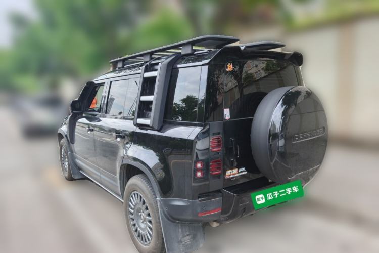 Used Land Rover Defender 2020 110 P400 SE Rear Left 45 Deg