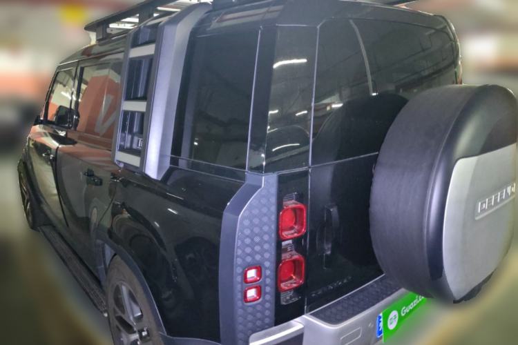 Used Land Rover Defender 2020 110 P400 Dark Special Edition Rear Left 45 Deg