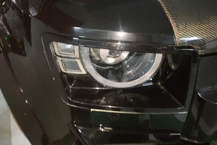Used Land Rover Defender 2020 110 P400 SE Right Front Headlight