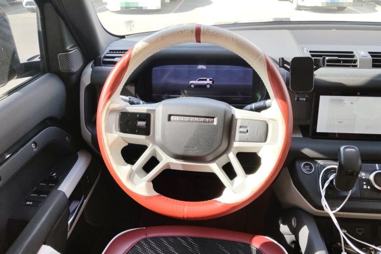 Used Land Rover Defender 2020 110 P400 SE Steering Wheel