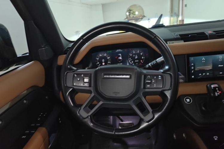 Used Land Rover Defender 2020 110 P400 X Steering Wheel