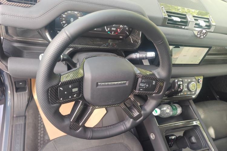 Used Land Rover Defender 2020 110 P400 Dark Special Edition Steering Wheel