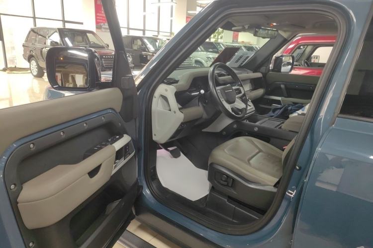 Used Land Rover Defender 2020 110 P400 Dark Special Edition Driver Seat