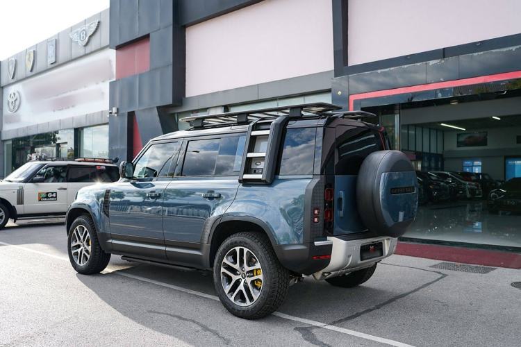 Used Land Rover Defender 2020 110 P400 HSE Exterior 4