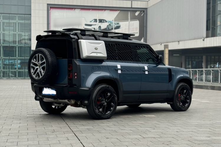 Used Land Rover Defender 2020 110 P400 Dark Special Edition Exterior 9